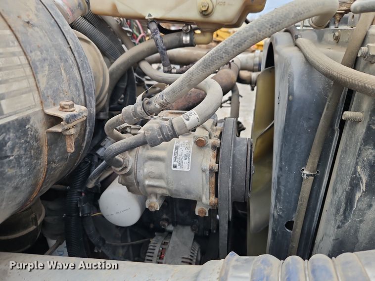 image for item EI3525 1996 Ford L8000 crane truck