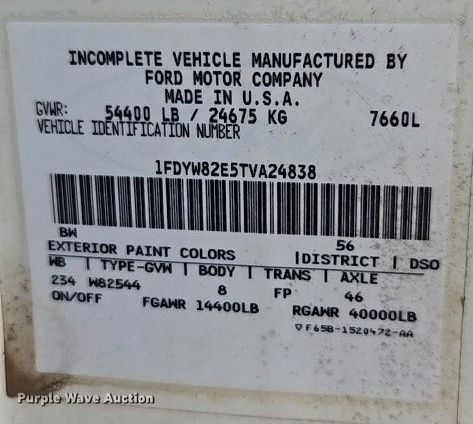 image for item EI3525 1996 Ford L8000 crane truck