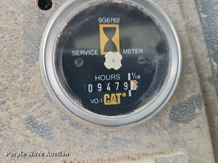 image for item EI3534 1989 Ford L9000 dump truck