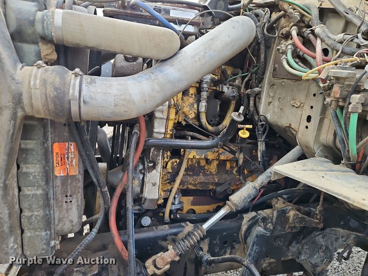 image for item EI3534 1989 Ford L9000 dump truck