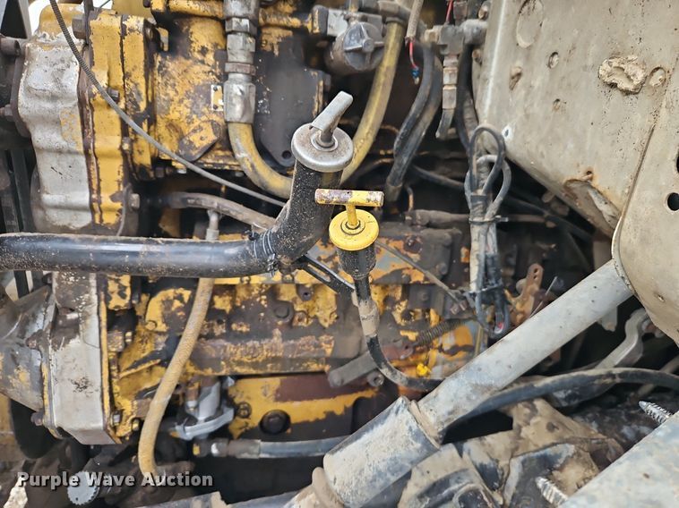 image for item EI3534 1989 Ford L9000 dump truck