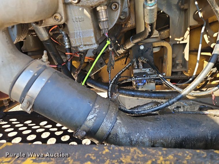 image for item EI3632 2012 John Deere 350G LC excavator