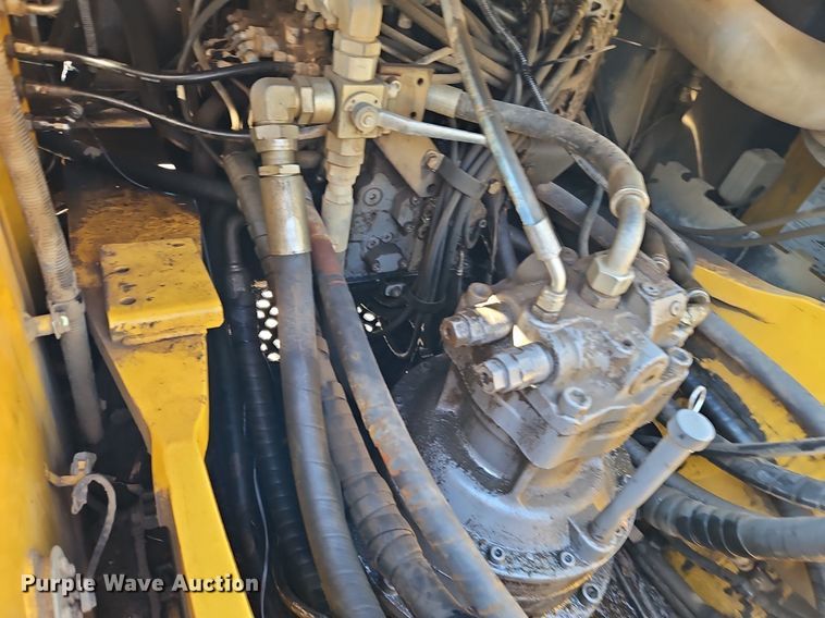 image for item EI3632 2012 John Deere 350G LC excavator