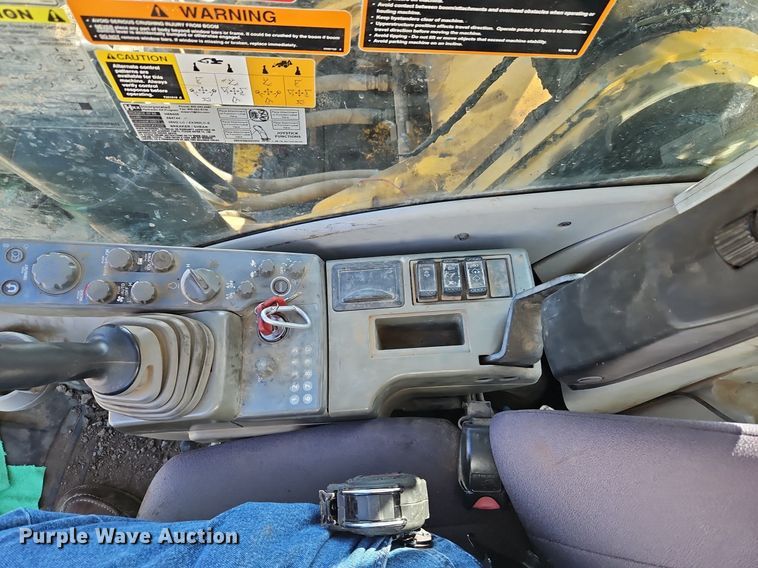 image for item EI3632 2012 John Deere 350G LC excavator