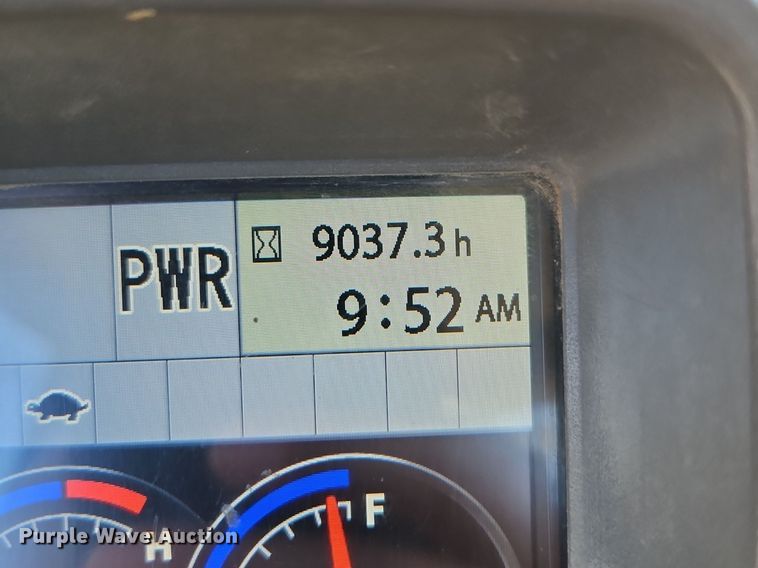 image for item EI3632 2012 John Deere 350G LC excavator