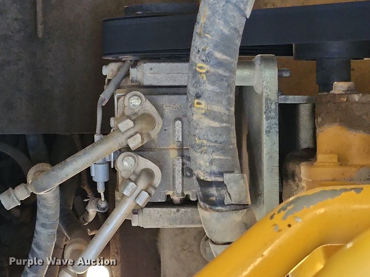 image for item EI3632 2012 John Deere 350G LC excavator