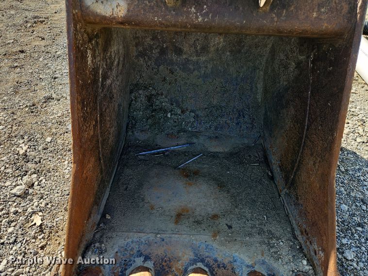 image for item EI3633 Werk-Brau Volvo ECR88 excavator bucket