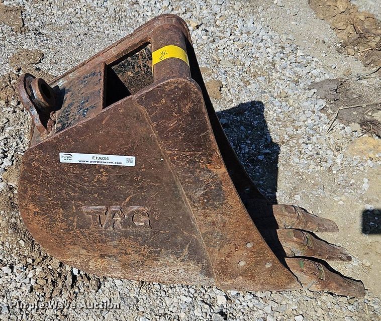 image for item EI3634 TAG excavator bucket