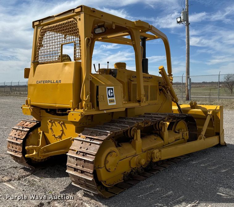 image for item EJ0316 Caterpillar  D6D dozer