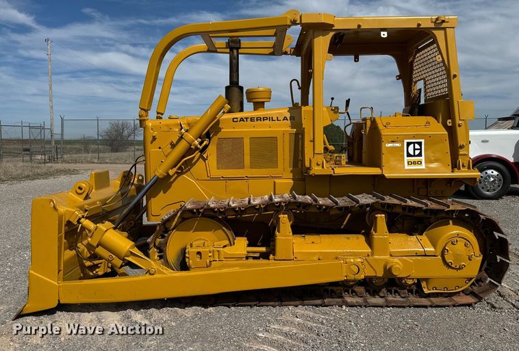 image for item EJ0316 Caterpillar  D6D dozer