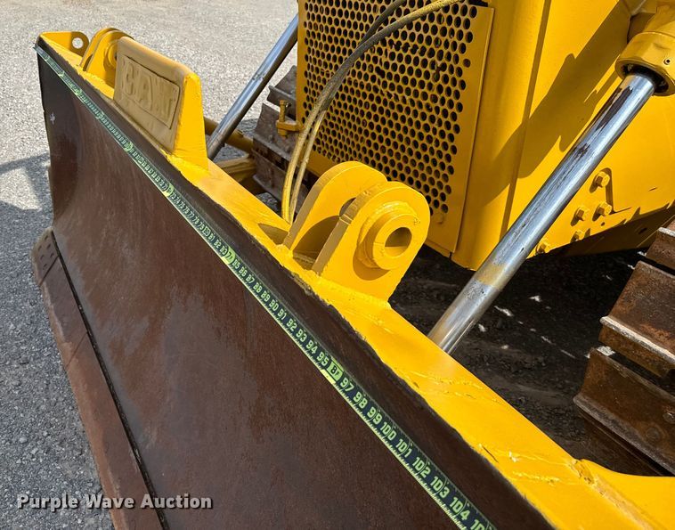 image for item EJ0316 Caterpillar  D6D dozer