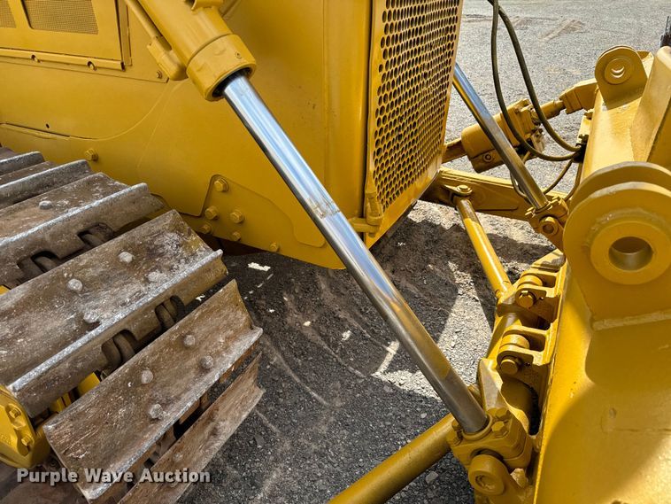 image for item EJ0316 Caterpillar  D6D dozer