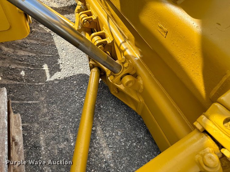 image for item EJ0316 Caterpillar  D6D dozer