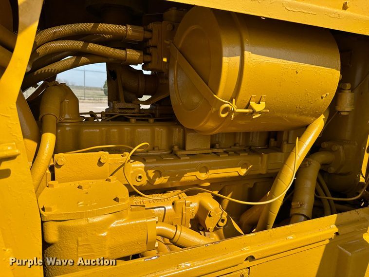 image for item EJ0316 Caterpillar  D6D dozer