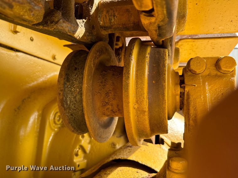 image for item EJ0316 Caterpillar  D6D dozer