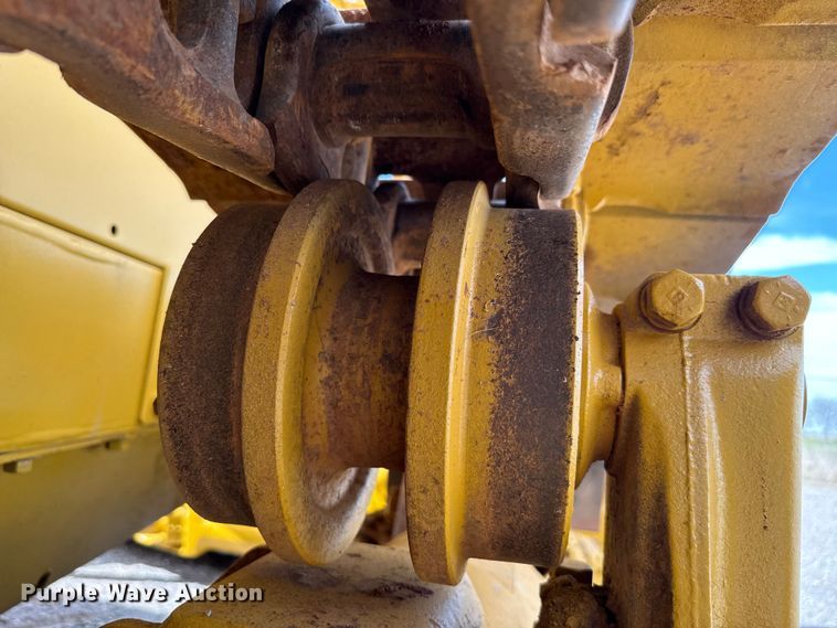 image for item EJ0316 Caterpillar  D6D dozer