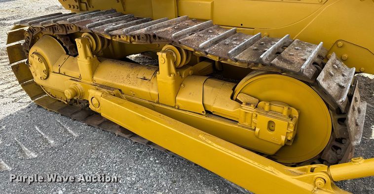 image for item EJ0316 Caterpillar  D6D dozer