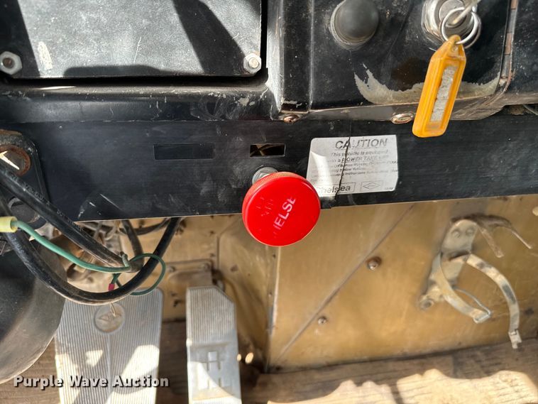 image for item EJ0318 1976 International  Transtar 4300 dump truck