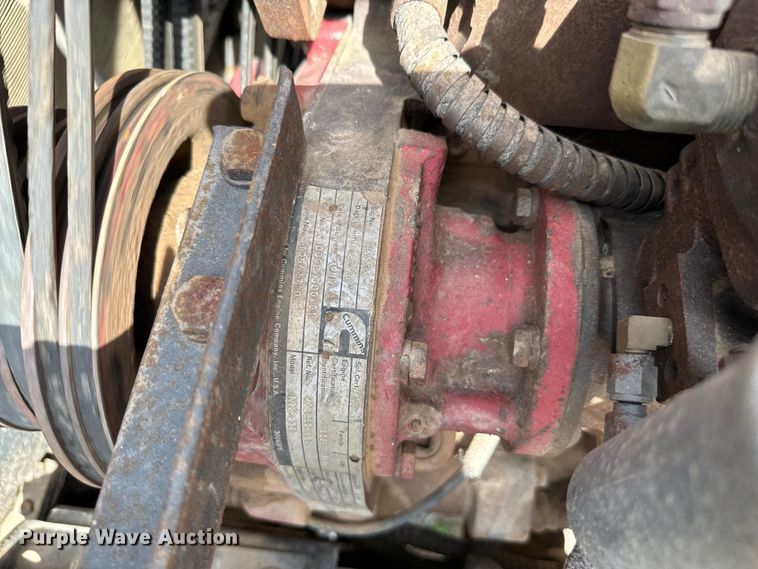 image for item EJ0318 1976 International  Transtar 4300 dump truck