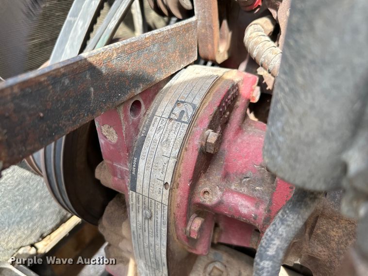 image for item EJ0318 1976 International  Transtar 4300 dump truck