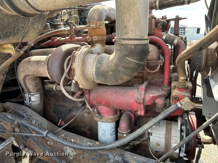 image for item EJ0318 1976 International  Transtar 4300 dump truck