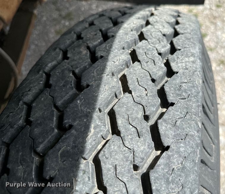 image for item EJ0318 1976 International  Transtar 4300 dump truck