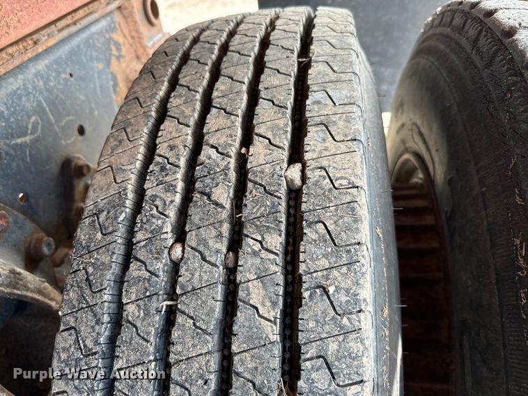 image for item EJ0318 1976 International  Transtar 4300 dump truck