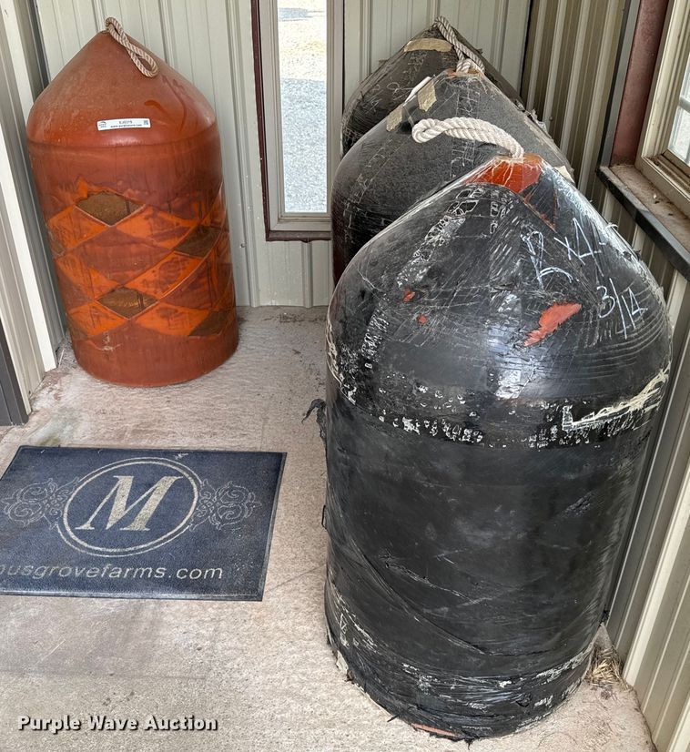 image for item EJ0319 (4) pipeline pigs