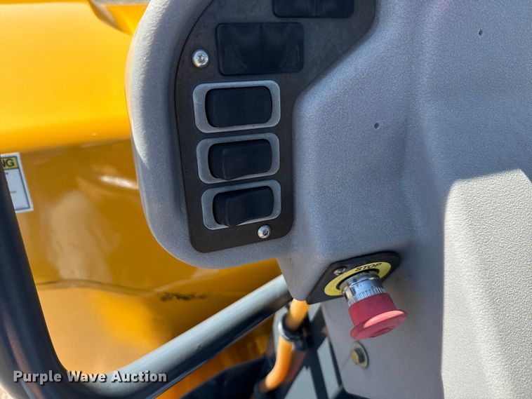 image for item EJ0326 2008 Volvo DD31HF double drum vibratory roller