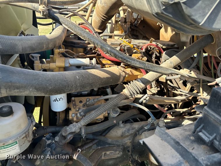 image for item EJ0327 2007 Sterling dump truck