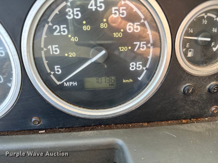 image for item EJ0328 2007 Sterling dump truck