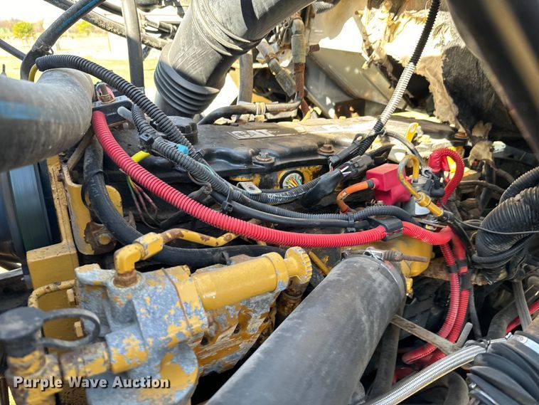 image for item EJ0328 2007 Sterling dump truck