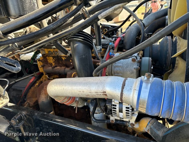 image for item EJ0328 2007 Sterling dump truck