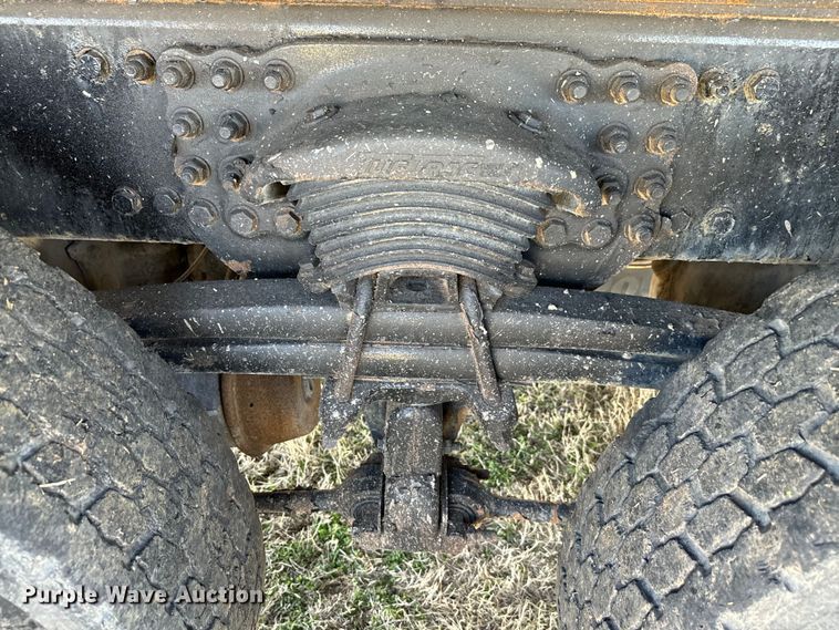 image for item EJ0328 2007 Sterling dump truck