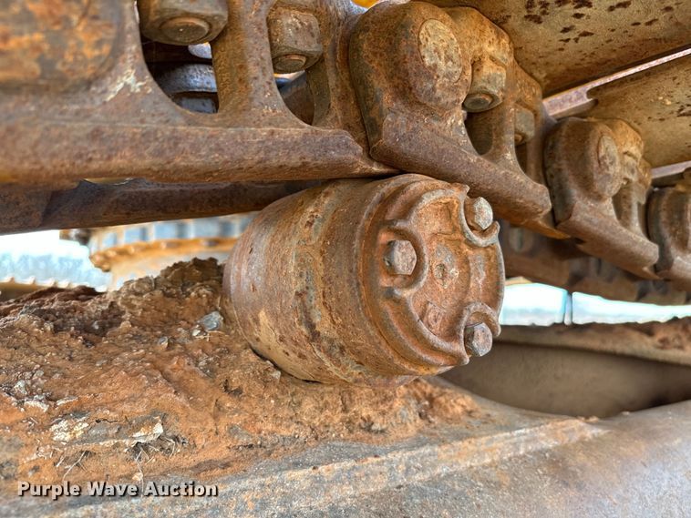 image for item EJ0339 1996 John Deere 690E LC excavator