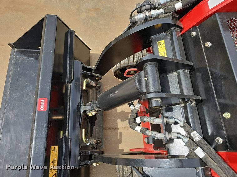 image for item EJ5985 2023 Toro  Dingo TX-1000 compact utility loader