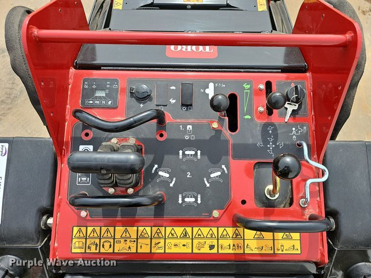 image for item EJ5985 2023 Toro  Dingo TX-1000 compact utility loader