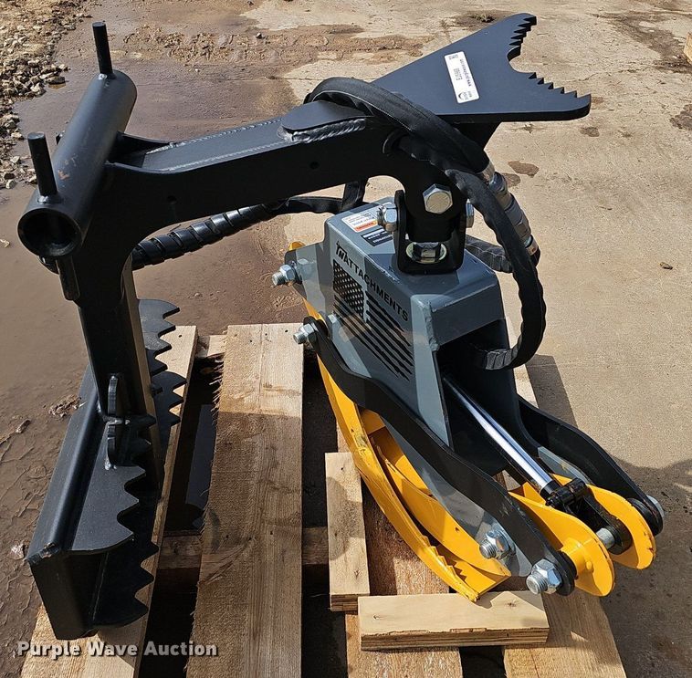 image for item EJ5988 Tebben TNA-MG-UM compact utility loader log grapple 