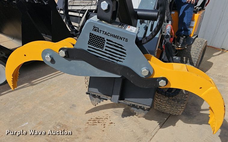 image for item EJ5988 Tebben TNA-MG-UM compact utility loader log grapple 