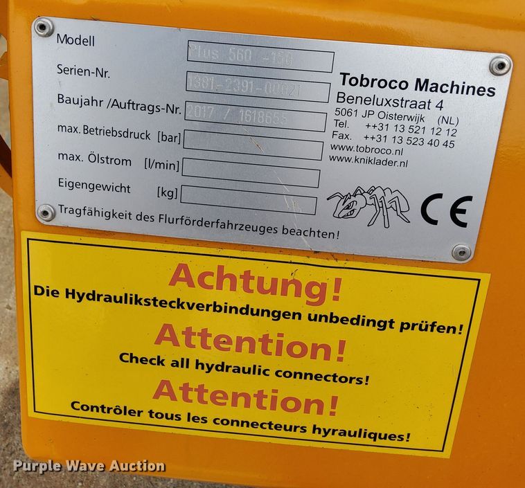 image for item EJ5989 2017 Giant Plus 560-150 skid steer sweeper