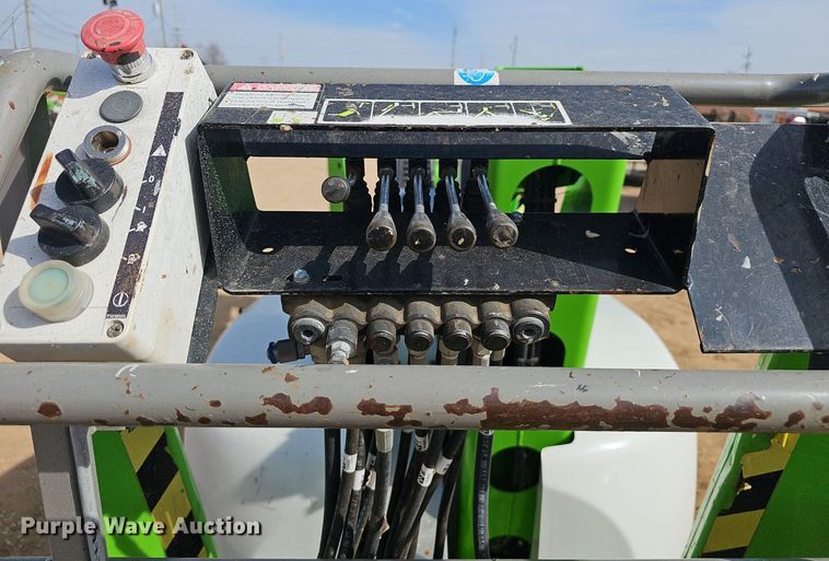image for item EJ5990 2020 Nifty TM42T boom lift
