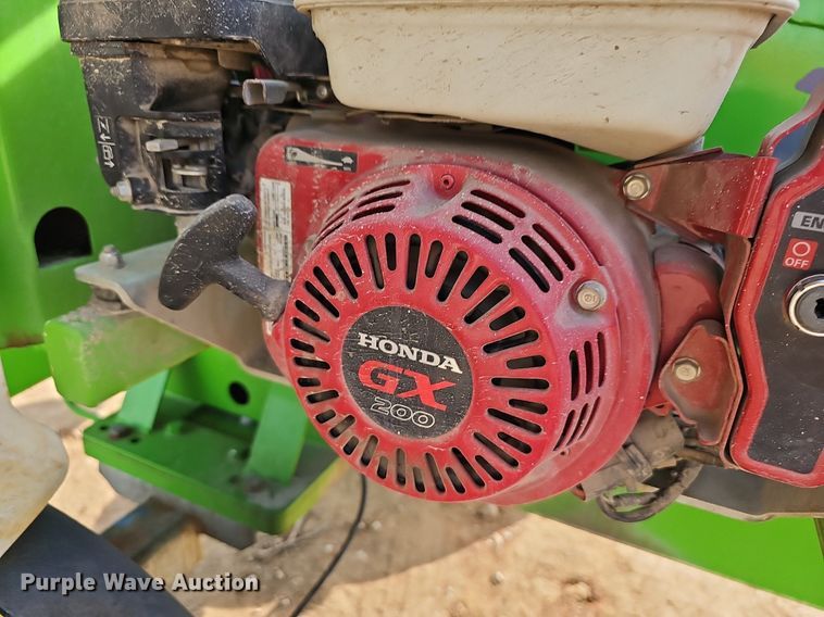 image for item EJ5990 2020 Nifty TM42T boom lift