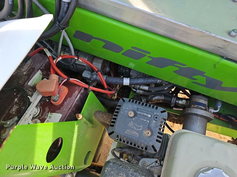 image for item EJ5990 2020 Nifty TM42T boom lift