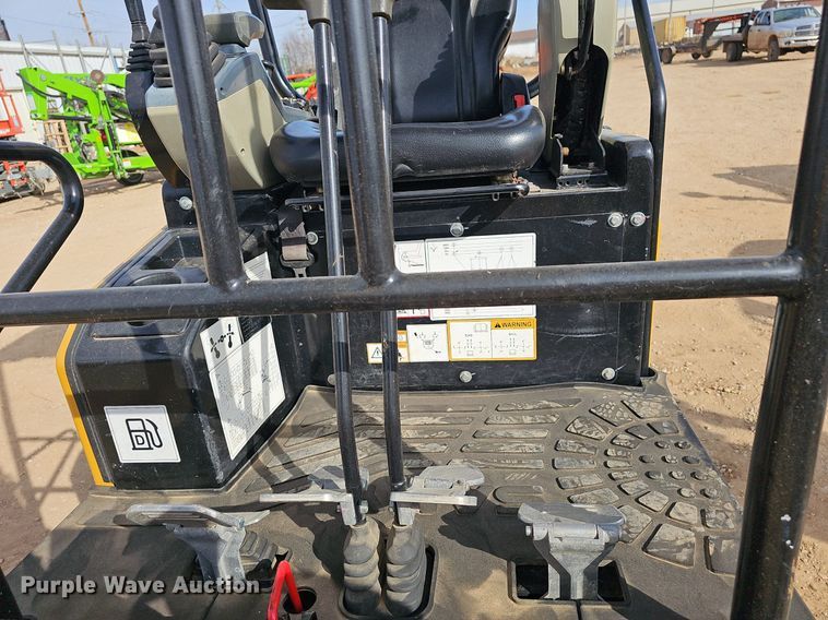 image for item EJ5991 2021 Sany SY16C mini excavator