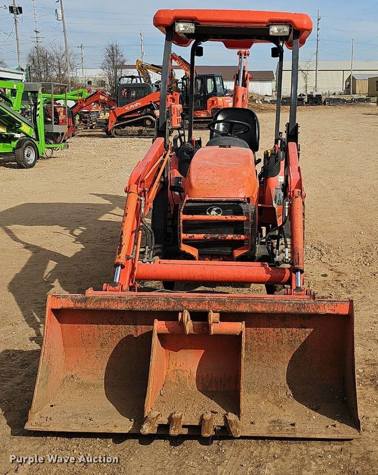 image for item EJ5992 2017 Kubota    B26 backhoe