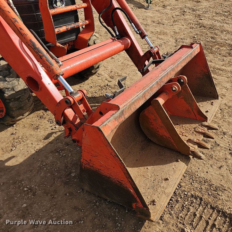 image for item EJ5992 2017 Kubota    B26 backhoe