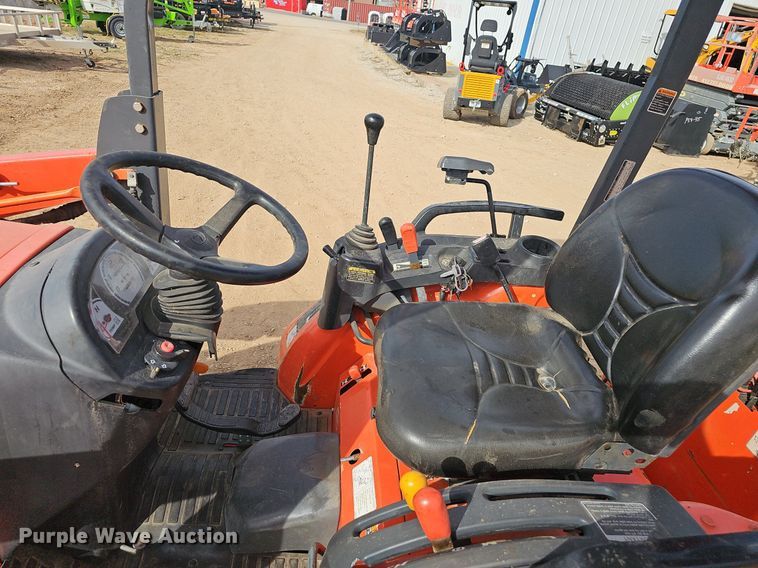 image for item EJ5992 2017 Kubota    B26 backhoe