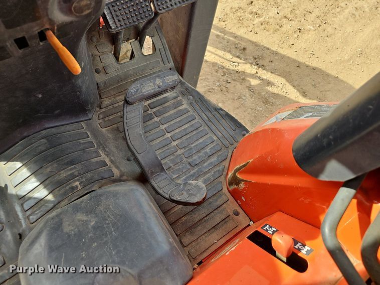 image for item EJ5992 2017 Kubota    B26 backhoe