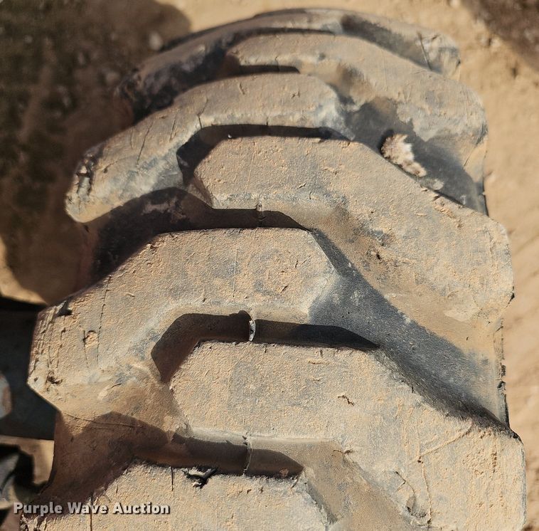 image for item EJ5992 2017 Kubota    B26 backhoe