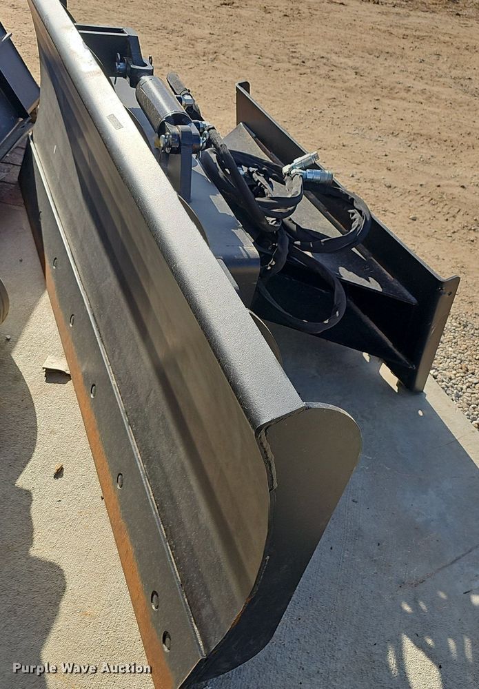 image for item EJ5994 Skid steer dozer blade